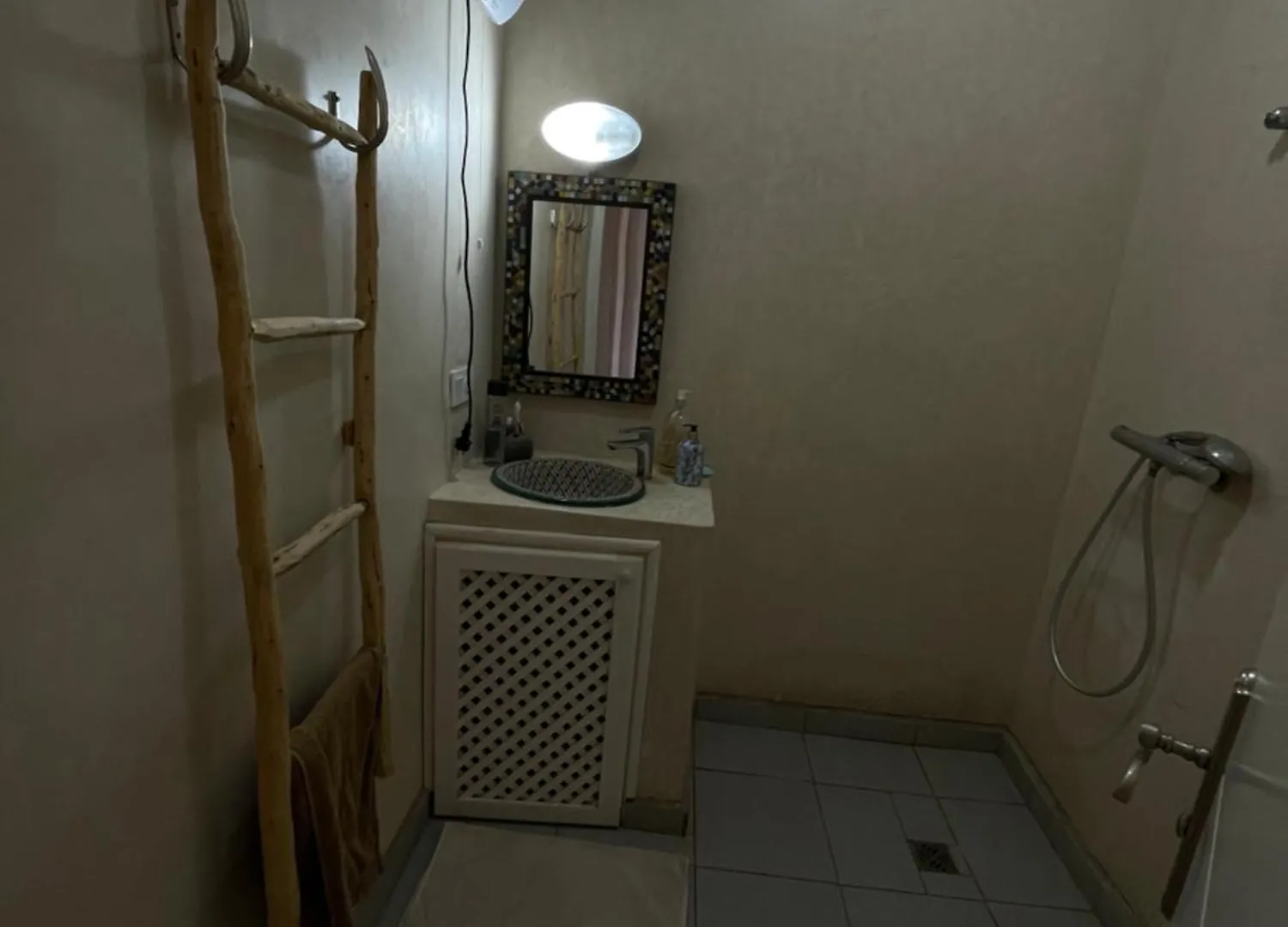 에사우이라 El Melk Mansour B&B 0*,